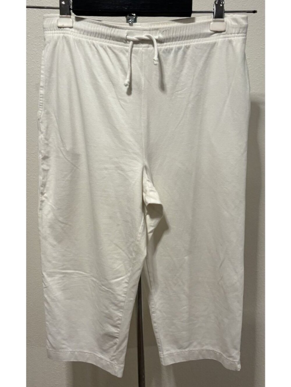 Karen Scott Sport Womens Size M Capris Elastic Drawstrig Waist White 30X20.5”